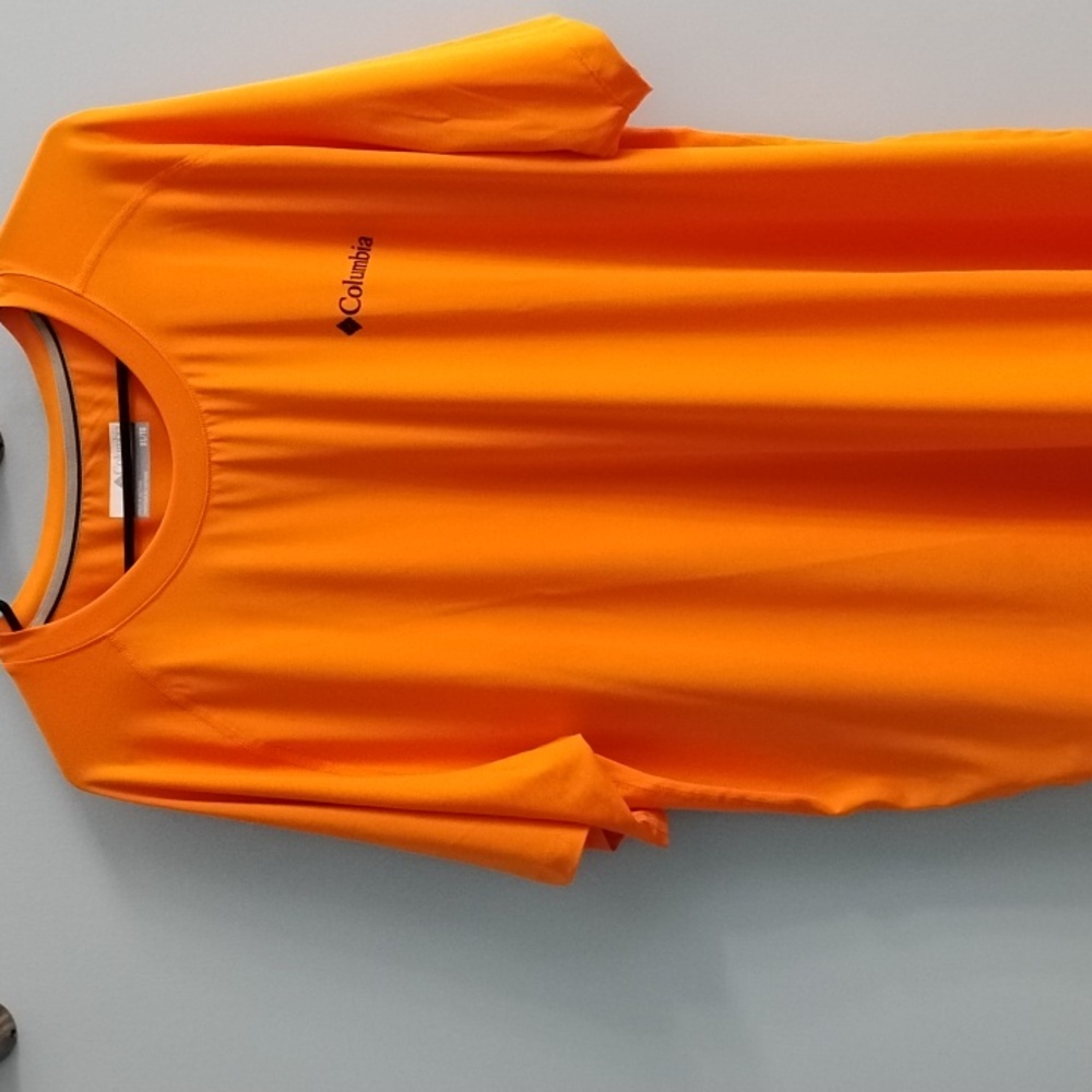 Mens XLT Columbia Vibrant Orange Tee